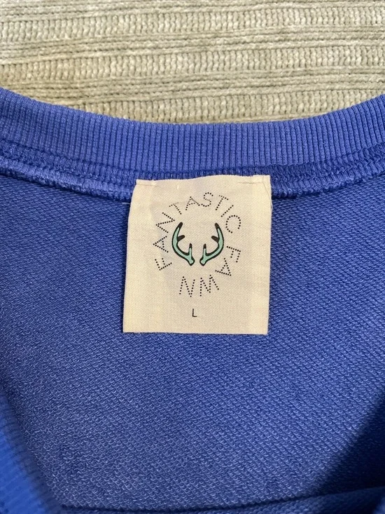 Fantastic Fawn Blue Sweatshirt w/Red and White Sequin Waves, Size L - Picture 4 of 8